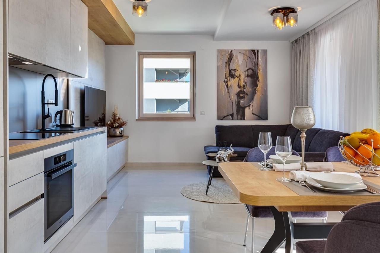 Diamond Two Bedroom Apartment Zadar Buitenkant foto