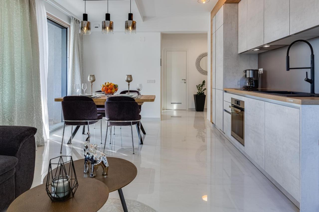 Diamond Two Bedroom Apartment Zadar Buitenkant foto