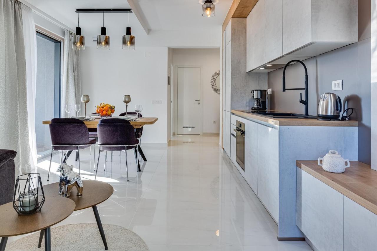 Diamond Two Bedroom Apartment Zadar Buitenkant foto