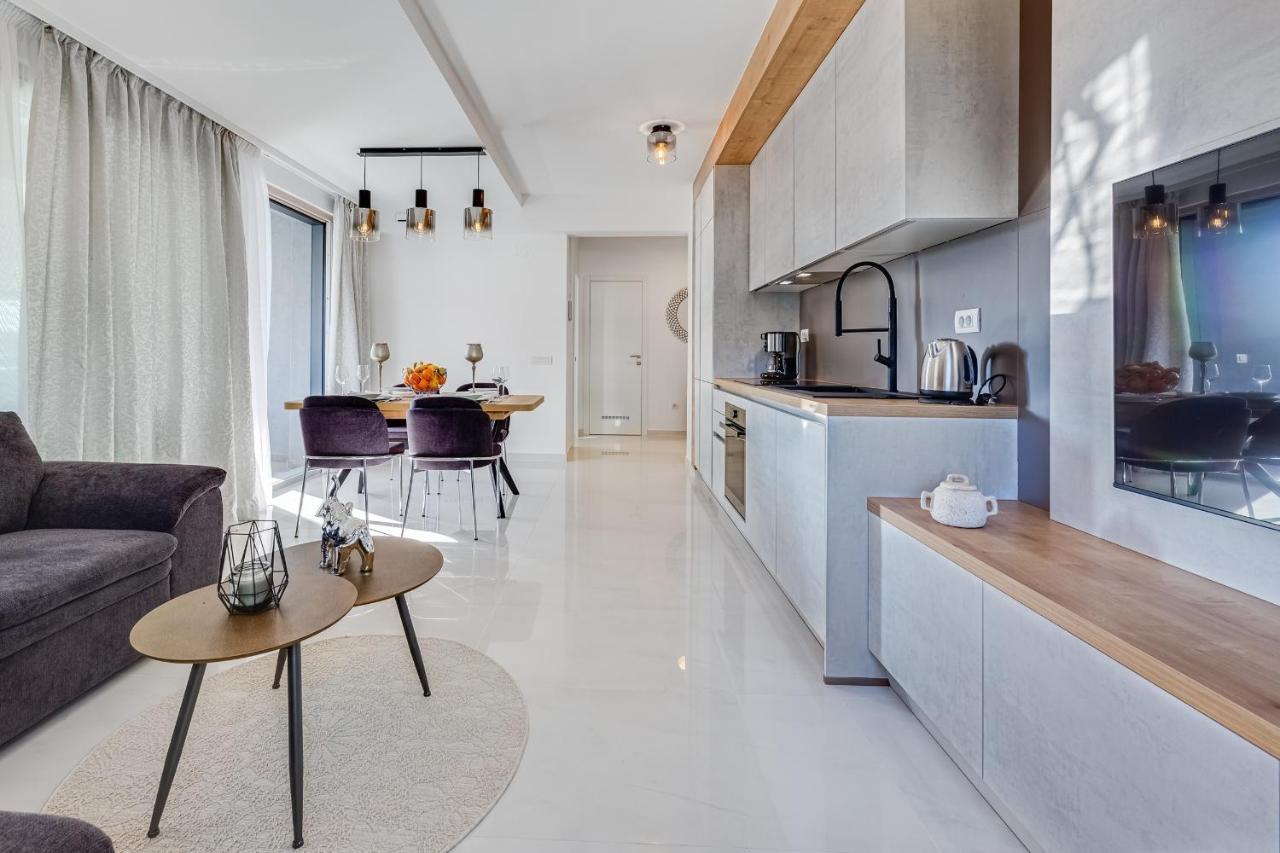 Diamond Two Bedroom Apartment Zadar Buitenkant foto